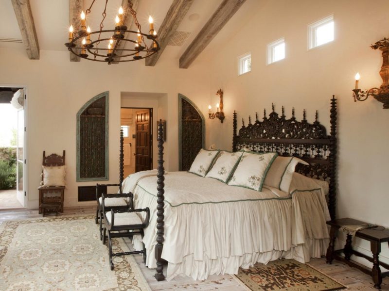 Romantic Old Charm Bedrooms