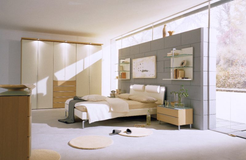Modern Bedroom Decor