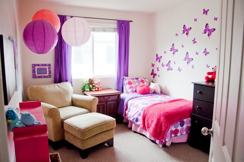 Bedroom For Children In Pink and Purple Butterflies